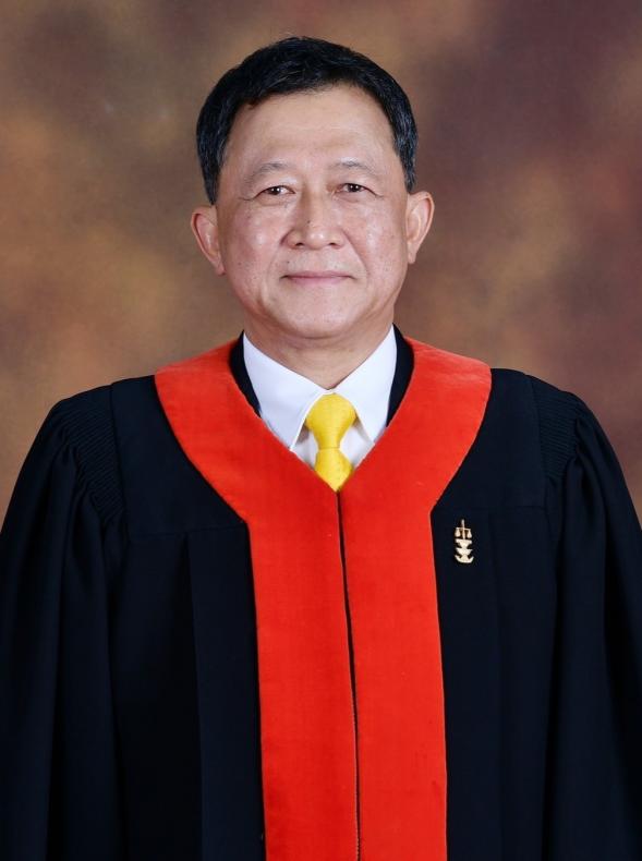 Mr.Sarawut Songsivilai